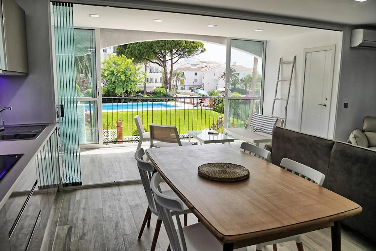 Neenies Nerja - Carabeo Luxury Apartment