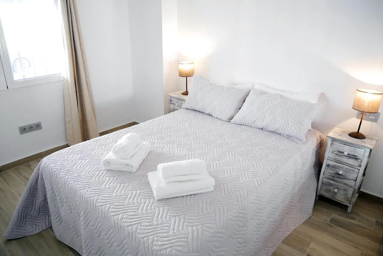 Neenies Nerja - Carabeo Luxury Apartment
