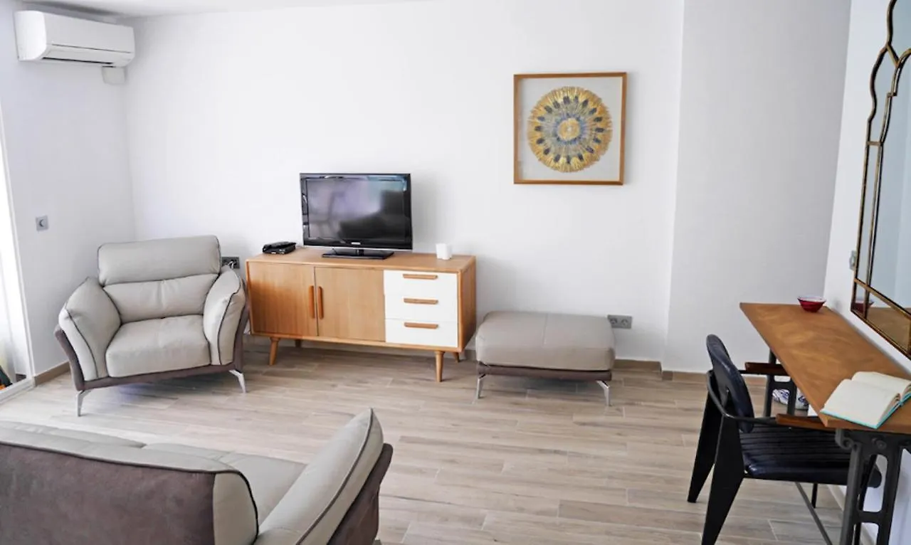 Neenies Nerja - Carabeo Luxury Apartment 0*,  Spain