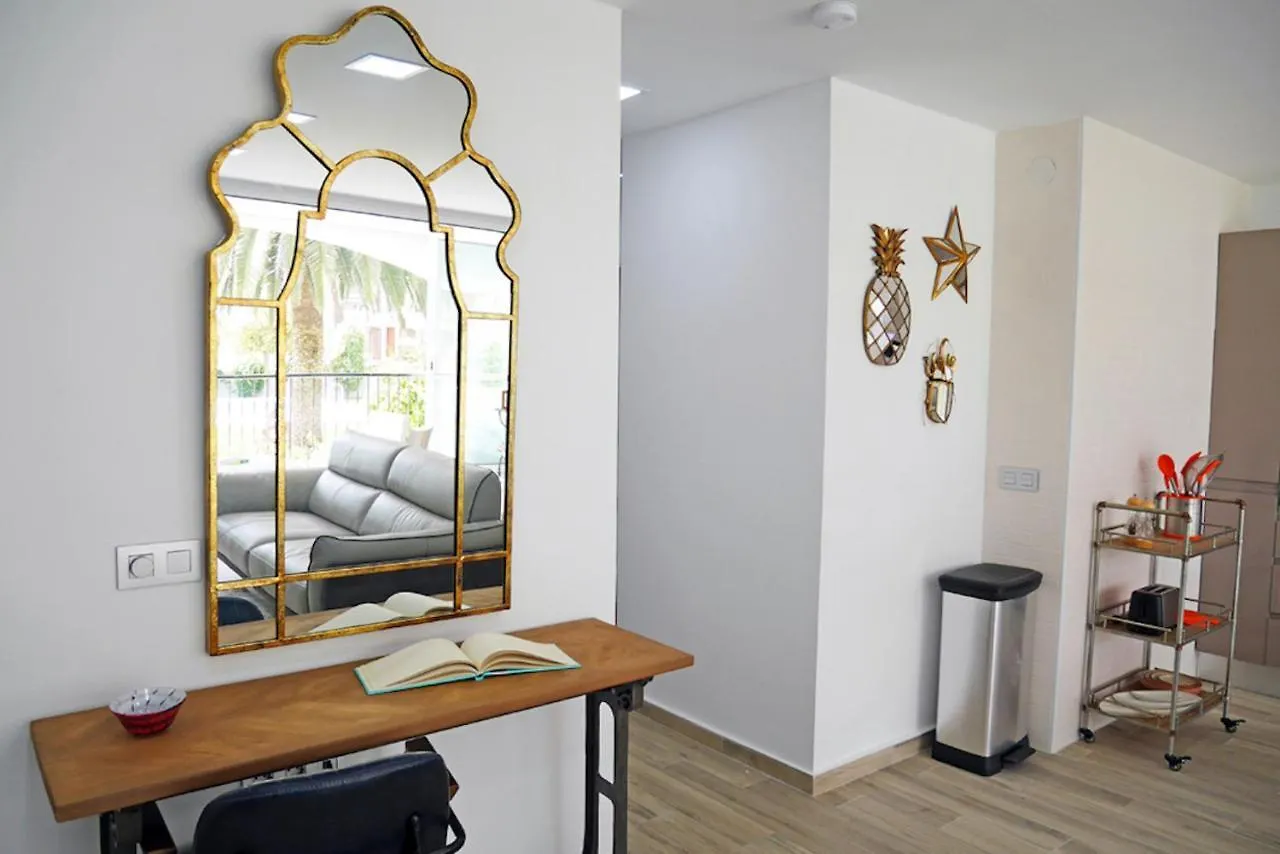 Neenies Nerja - Carabeo Luxury Apartment
